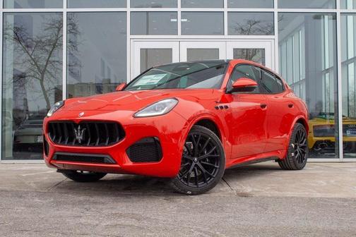 Orange 2026 Maserati Grecale Modena