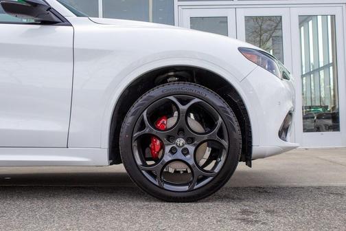 2025 Alfa Romeo Stelvio Special Edition