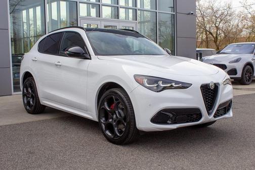 2025 Alfa Romeo Stelvio Special Edition