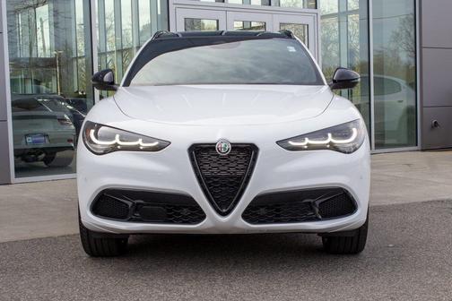 2025 Alfa Romeo Stelvio Special Edition