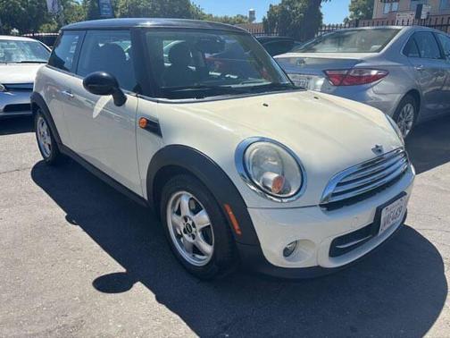 2011 MINI Cooper S Base
