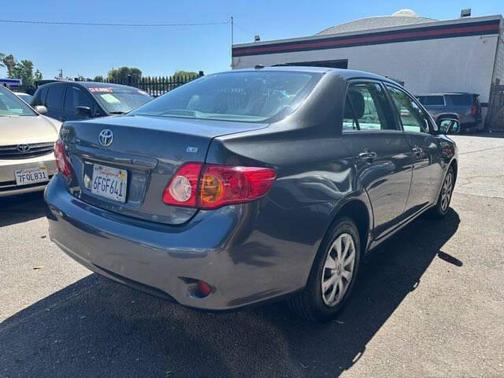 2009 Toyota Corolla LE
