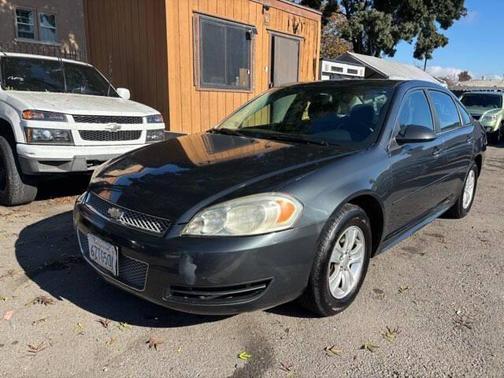 Ashen Gray Metallic 2013 Chevrolet Impala LS