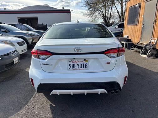 2022 Toyota Corolla SE
