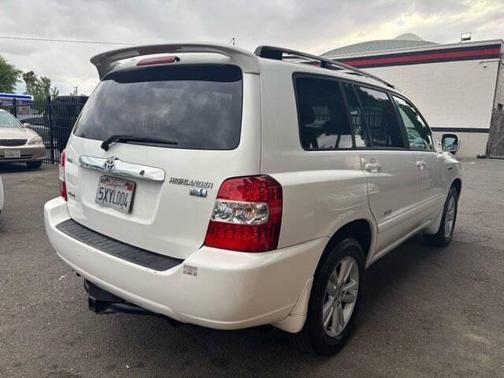 2007 Toyota Highlander Hybrid Base