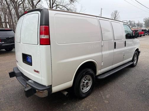 2017 GMC Savana 2500 Work Van