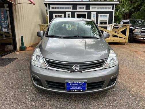 2010 Nissan Versa 1.8 SL