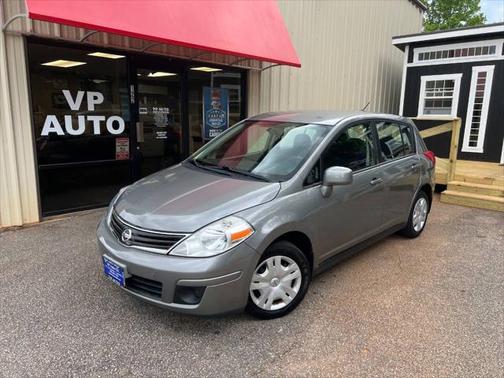 2010 Nissan Versa 1.8 SL