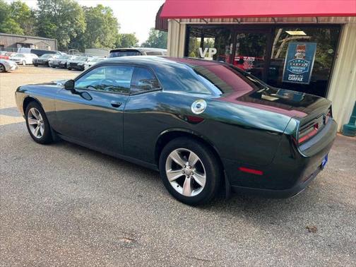 2017 Dodge Challenger SXT