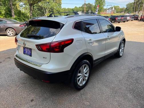 2017 Nissan Rogue Sport SV