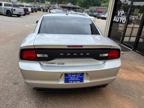 2012 Dodge Charger SE