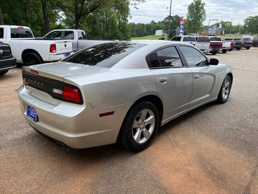 2012 Dodge Charger SE