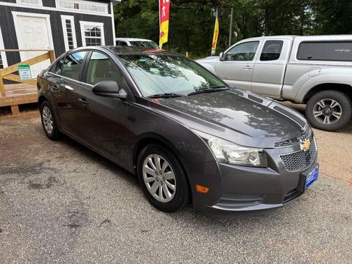 Charcoal 2011 Chevrolet Cruze LS