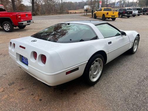 1992 Chevrolet Corvette Base