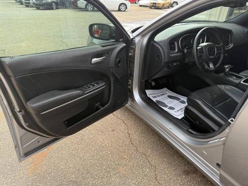 2015 Dodge Charger SXT