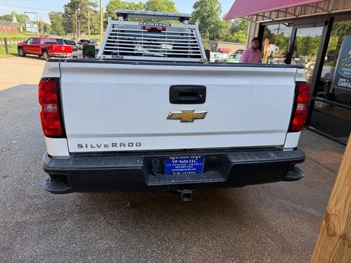 Summit White 2018 Chevrolet Silverado 1500 WT