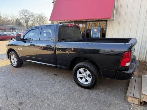 2017 RAM 1500 Express