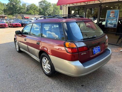 2002 Subaru Outback Base