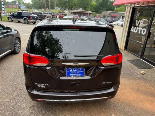 2018 Chrysler Pacifica Hybrid Touring Plus