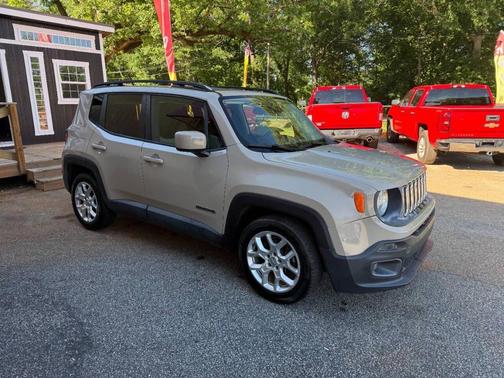 Beige 2015 Jeep Renegade Latitude