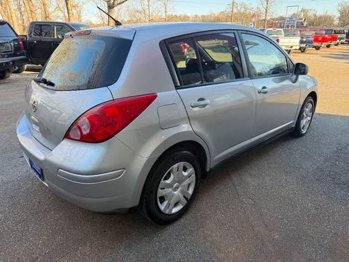 2012 Nissan Versa 1.8 S