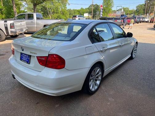 2011 BMW 328 328i 4dr Sedan