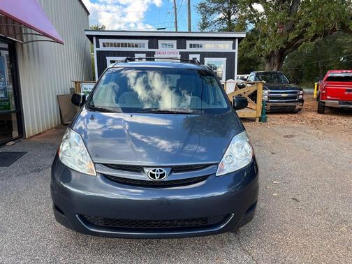 2008 Toyota Sienna LE