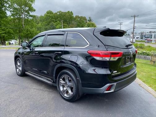 2018 Toyota Highlander Limited Platinum