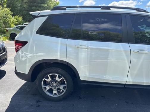 2022 Honda Passport AWD TrailSport