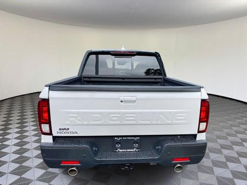 2025 Honda Ridgeline Black