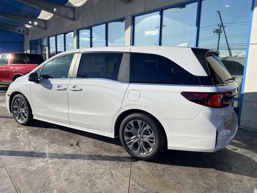 2026 Honda Odyssey Touring