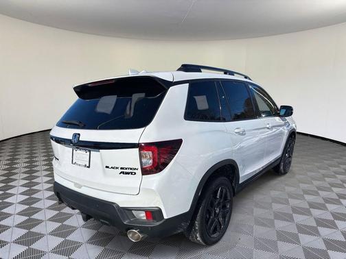 2024 Honda Passport AWD Black