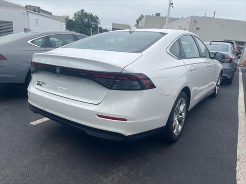 2023 Honda Accord LX 1.5T