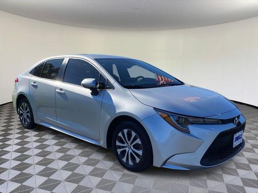 2022 Toyota Corolla Hybrid LE