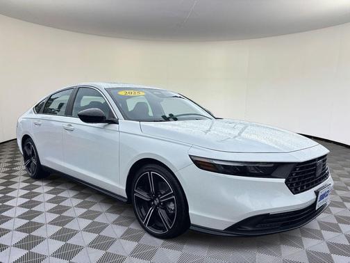 2025 Honda Accord Hybrid Base