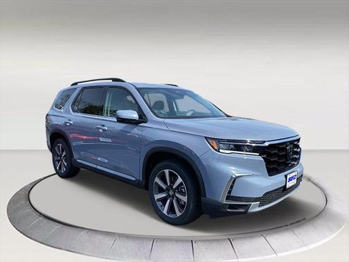 2025 Honda Pilot Touring 8-Passenger