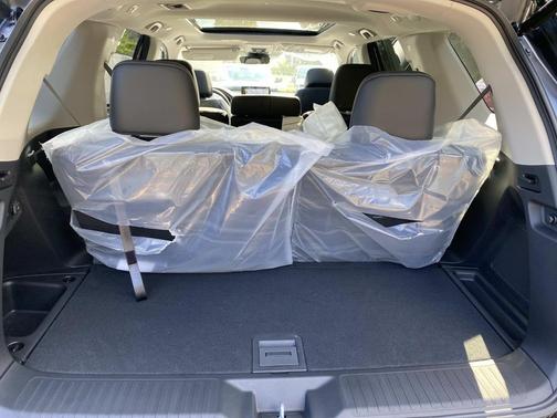 2025 Honda Pilot Touring 8-Passenger