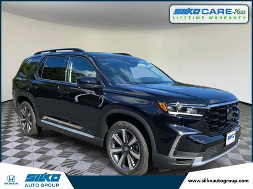 2025 Honda Pilot Touring 8-Passenger