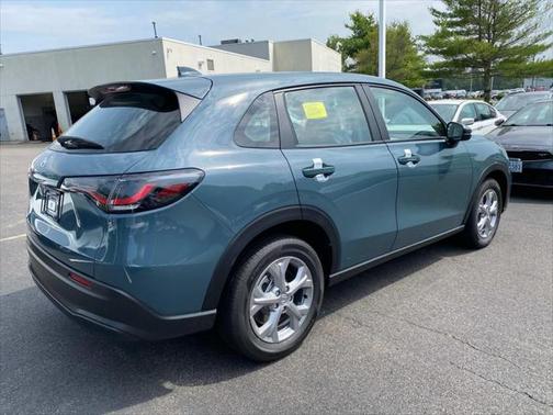 2025 Honda HR-V LX
