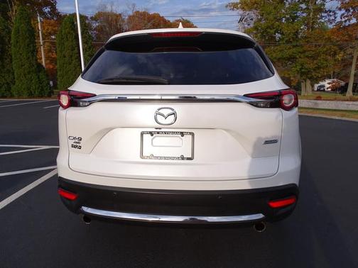 Photo 4 of 35 of 2019 Mazda CX-9 Grand Touring