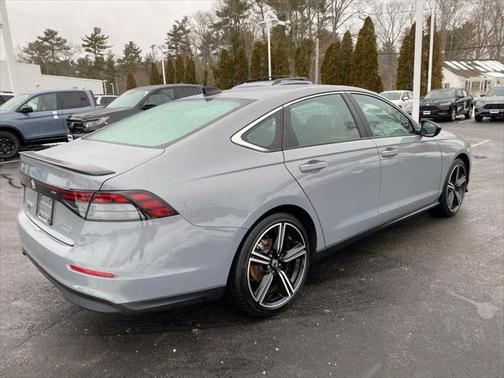 2025 Honda Accord Hybrid Base