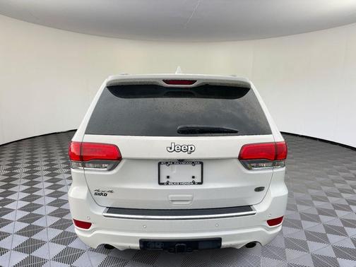 2020 Jeep Grand Cherokee Overland