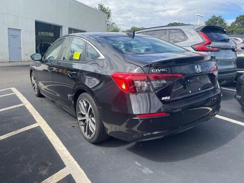 2022 Honda Civic Touring