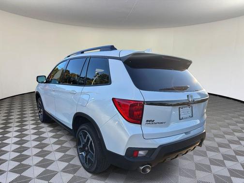 2022 Honda Passport AWD Elite