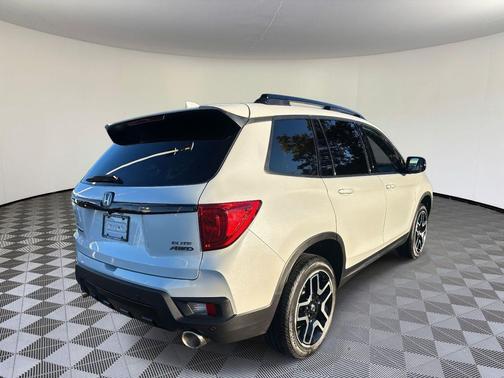 2022 Honda Passport AWD Elite