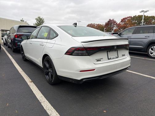 2023 Honda Accord Hybrid Base