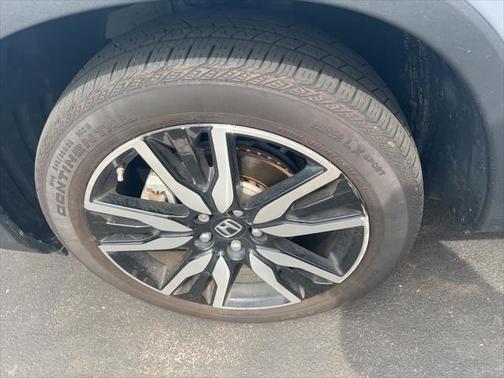 2022 Honda Pilot Touring 8-Passenger