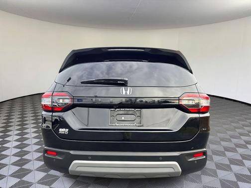 2024 Honda Pilot EX-L 7 Passenger