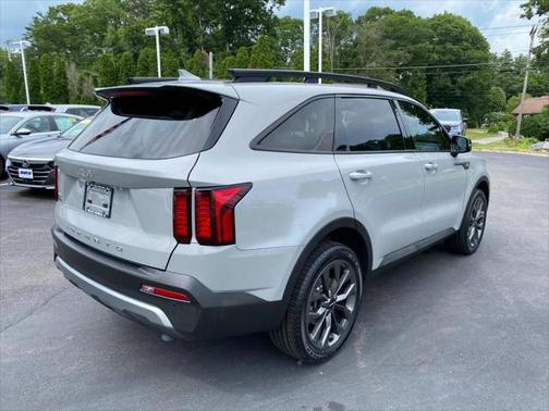 2022 Kia Sorento EX