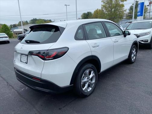 2025 Honda HR-V LX